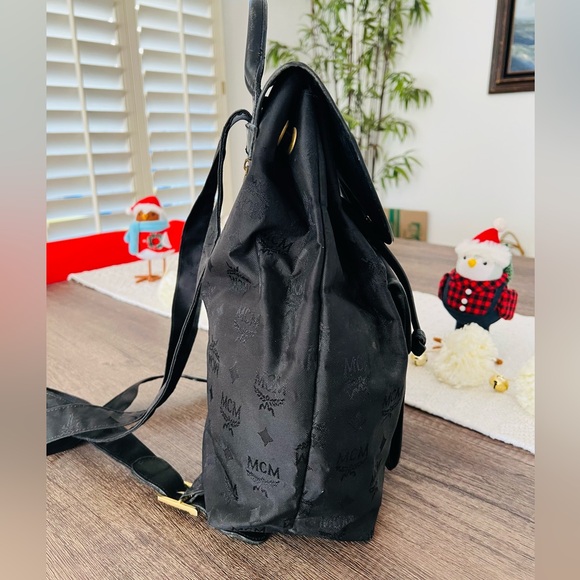 SALE!!! Vintage MCM Backpack - Picture 5 of 10